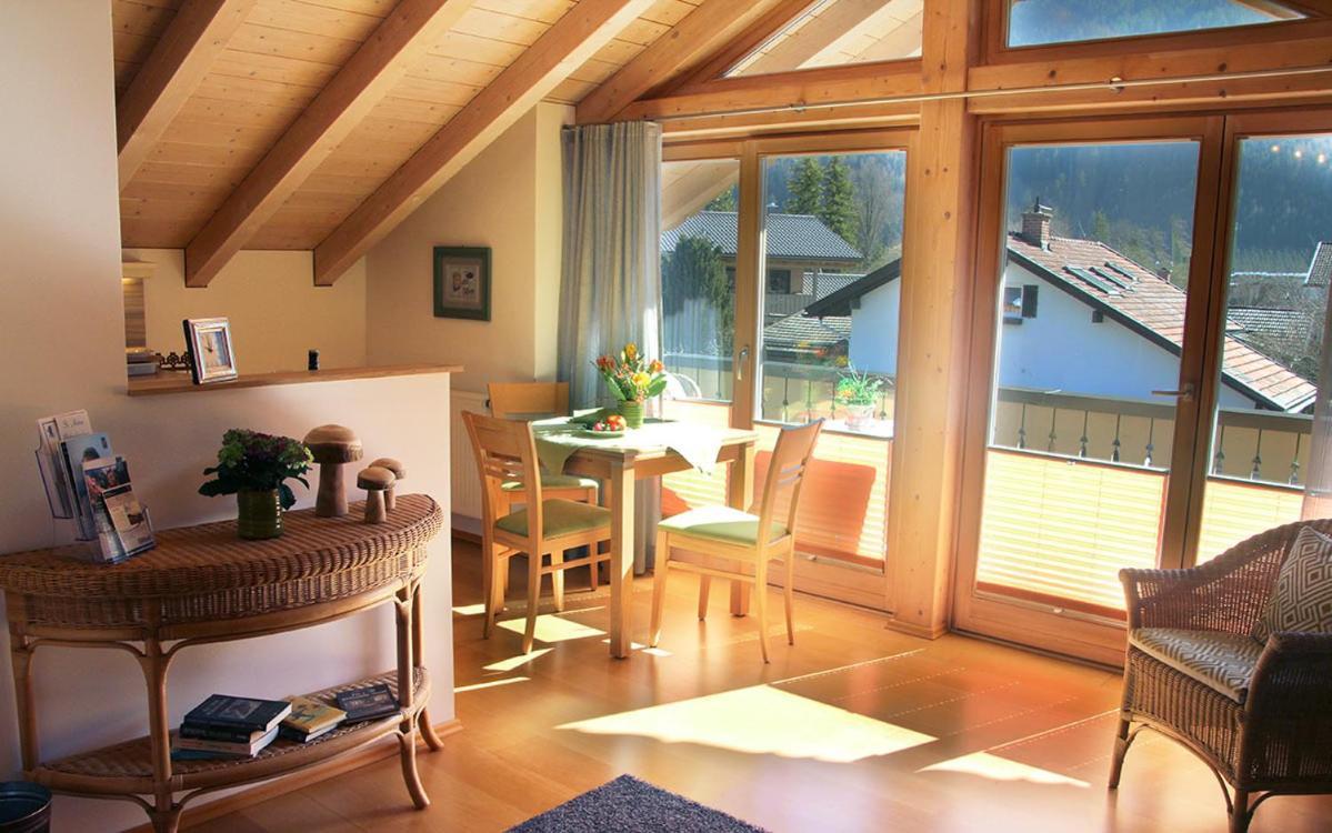Bergblick Apartment Garmisch-Partenkirchen Ngoại thất bức ảnh