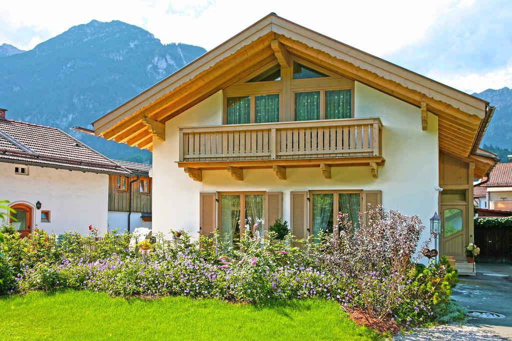 Bergblick Apartment Garmisch-Partenkirchen Ngoại thất bức ảnh